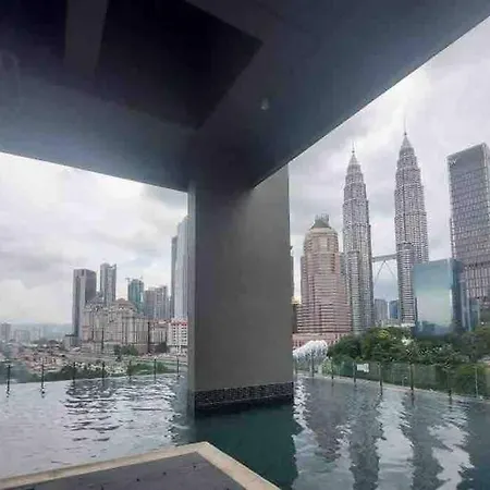 Ferienwohnung Legasi At Kampong Bahru With Full Kl View, 10Min Walk Train Station & Klcc